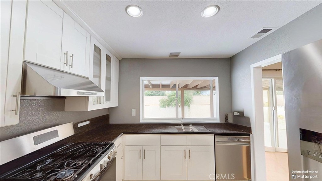 1153 Blossom Hill Drive