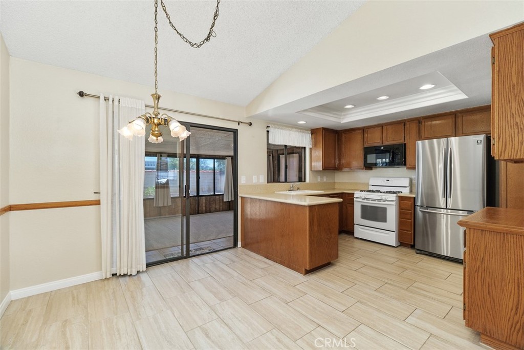 27487 Cabrillo Drive