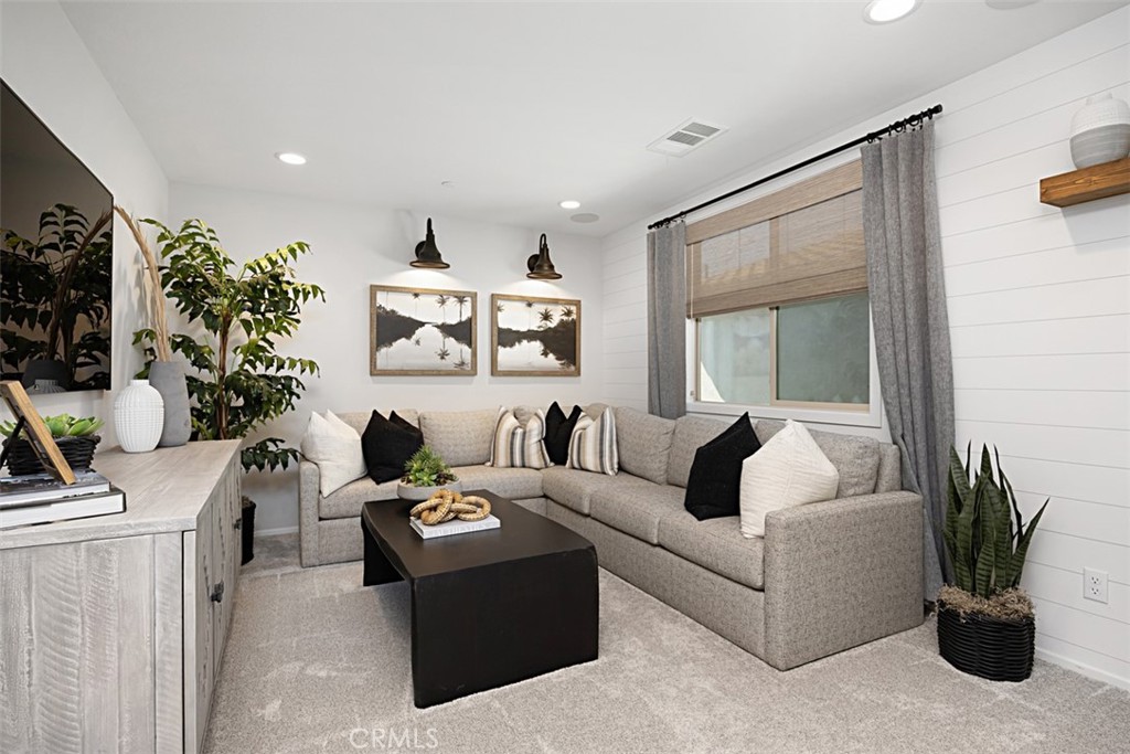 29227 Opal Skye Way