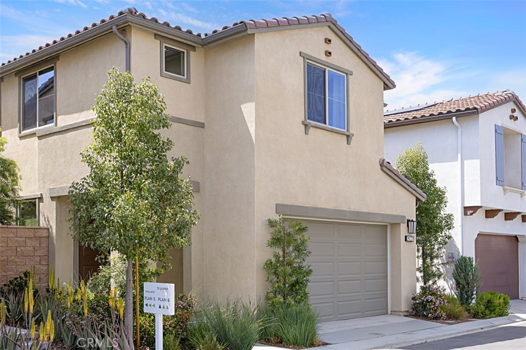 29227 Opal Skye Way
