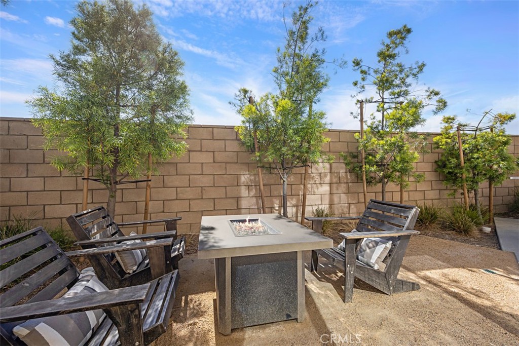 29227 Opal Skye Way