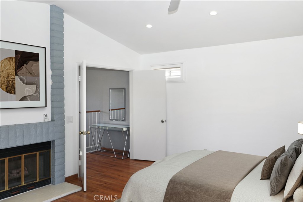 1185 Bridgeport Road