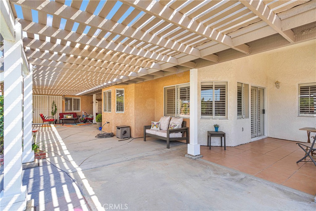 13950 High Falls Trail