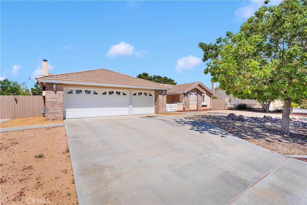 13950 High Falls Trail