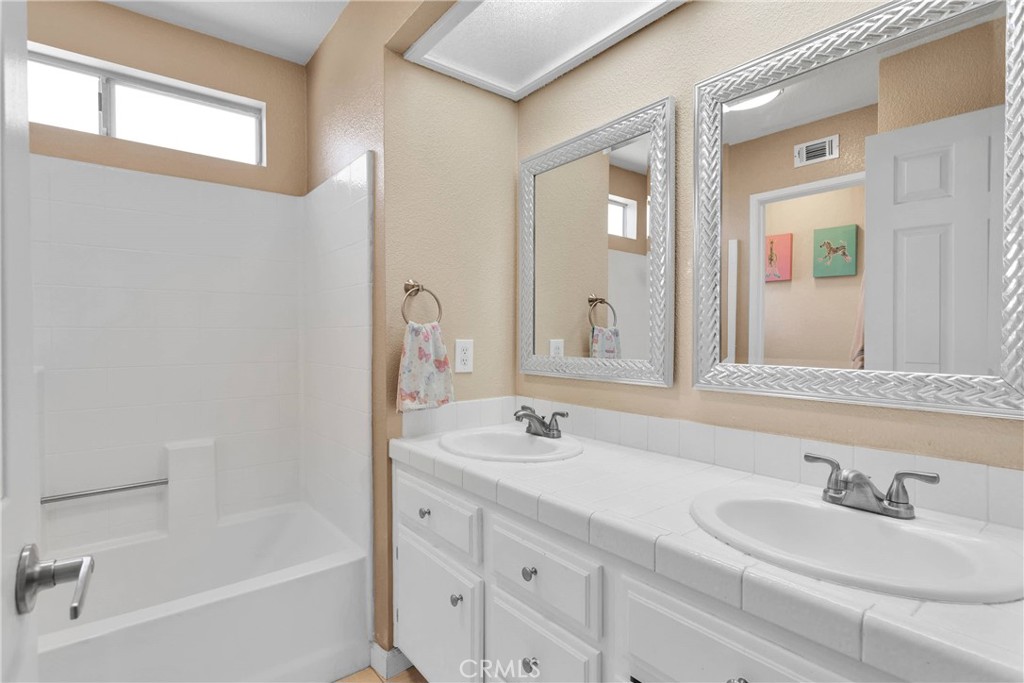13950 High Falls Trail