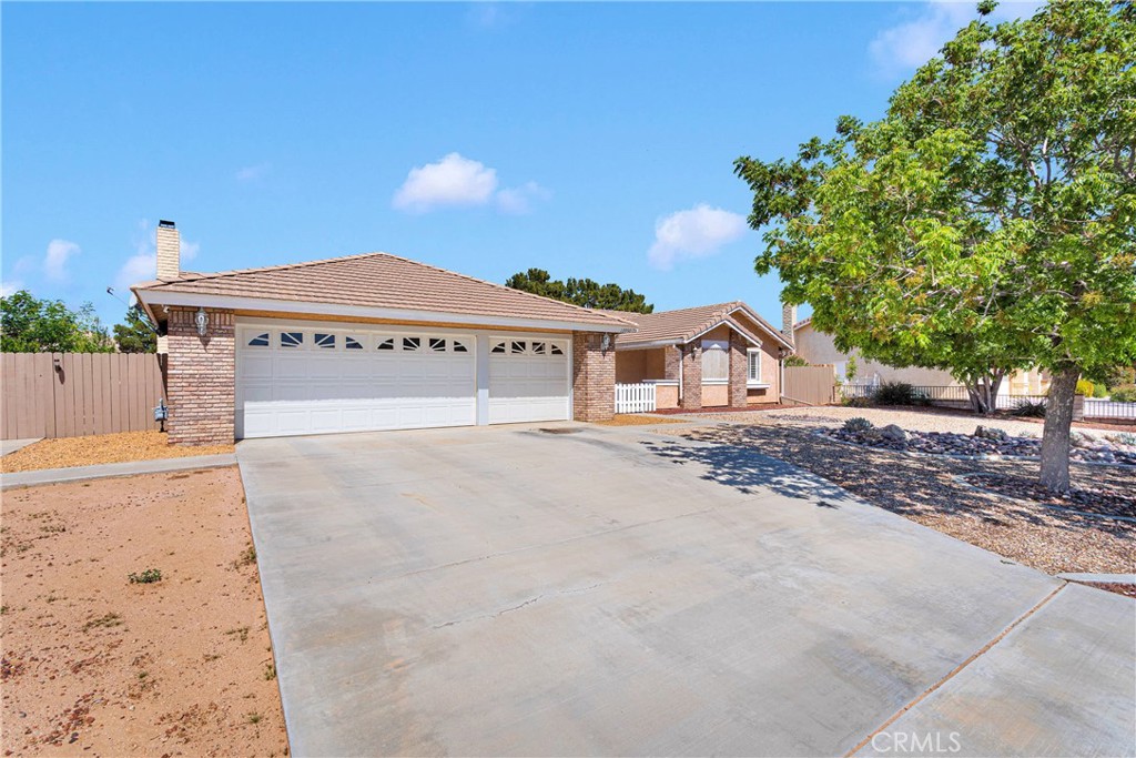 13950 High Falls Trail