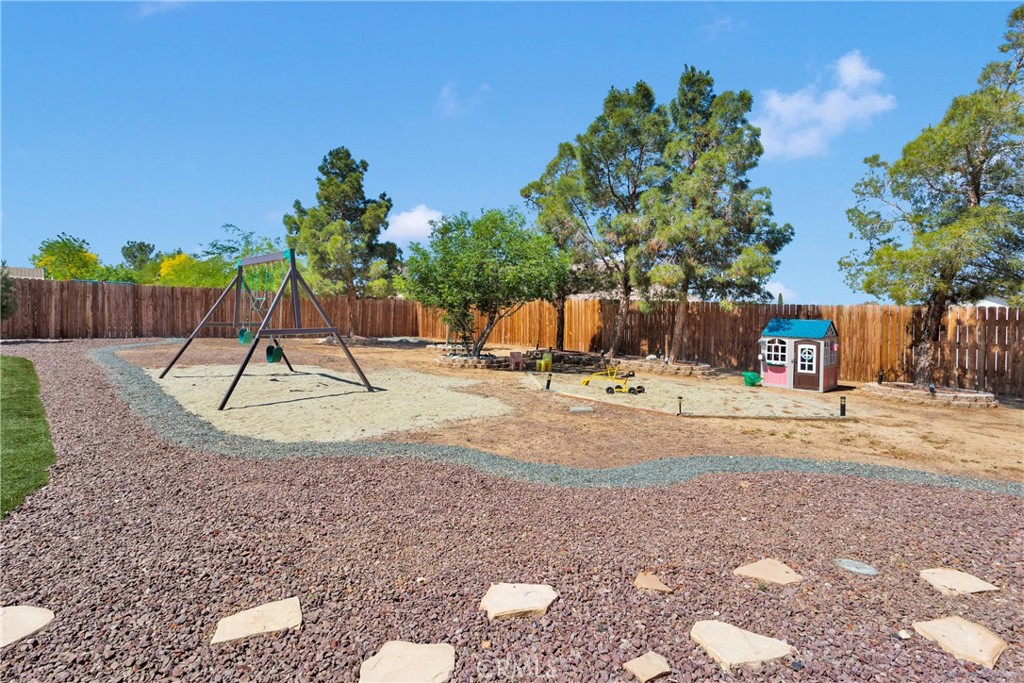 13950 High Falls Trail