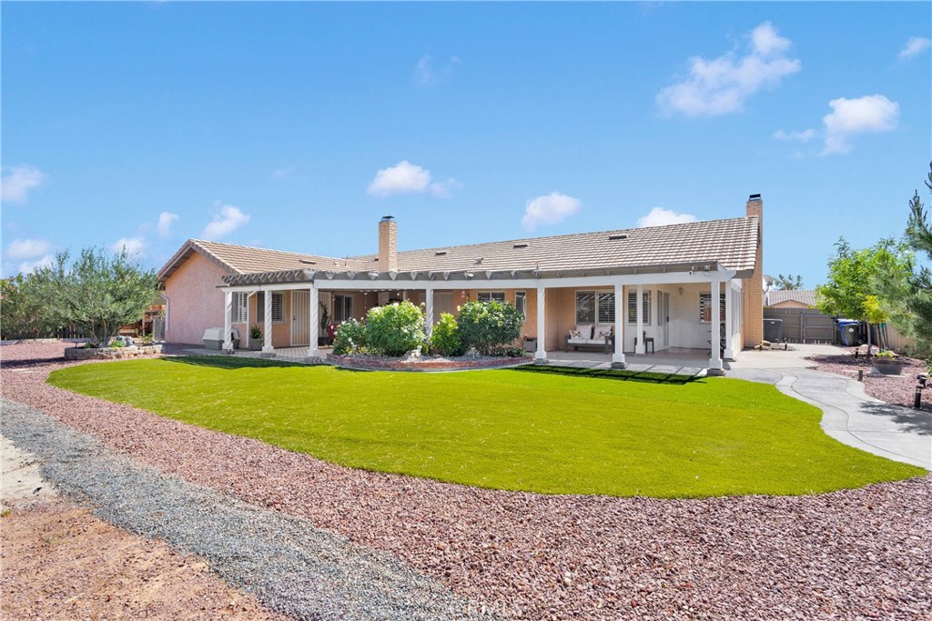 13950 High Falls Trail