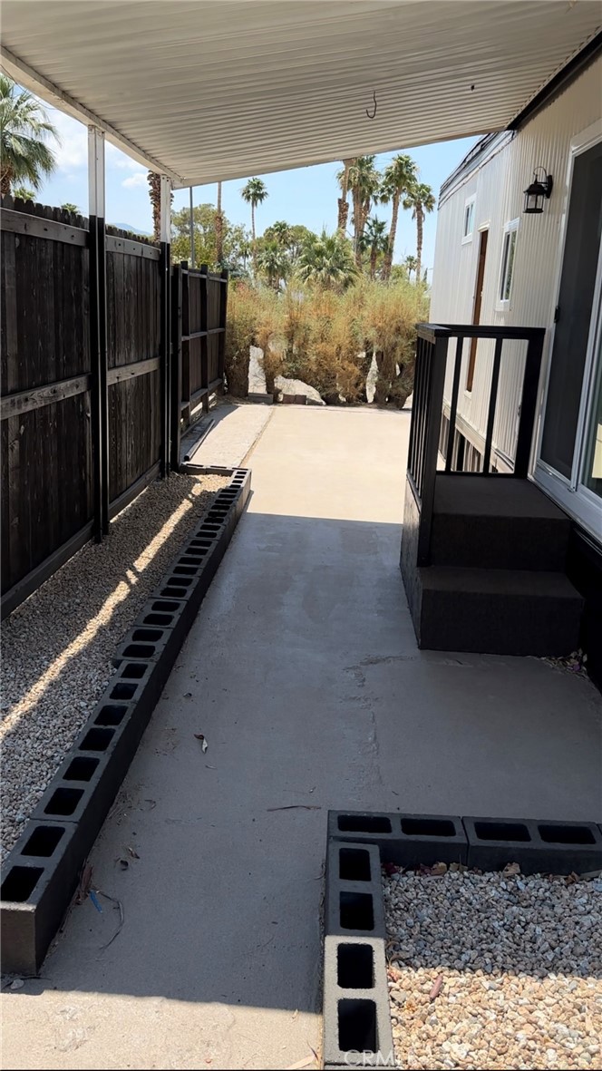 18131 Langlois Road D17