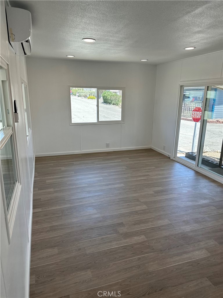 18131 Langlois Road D17