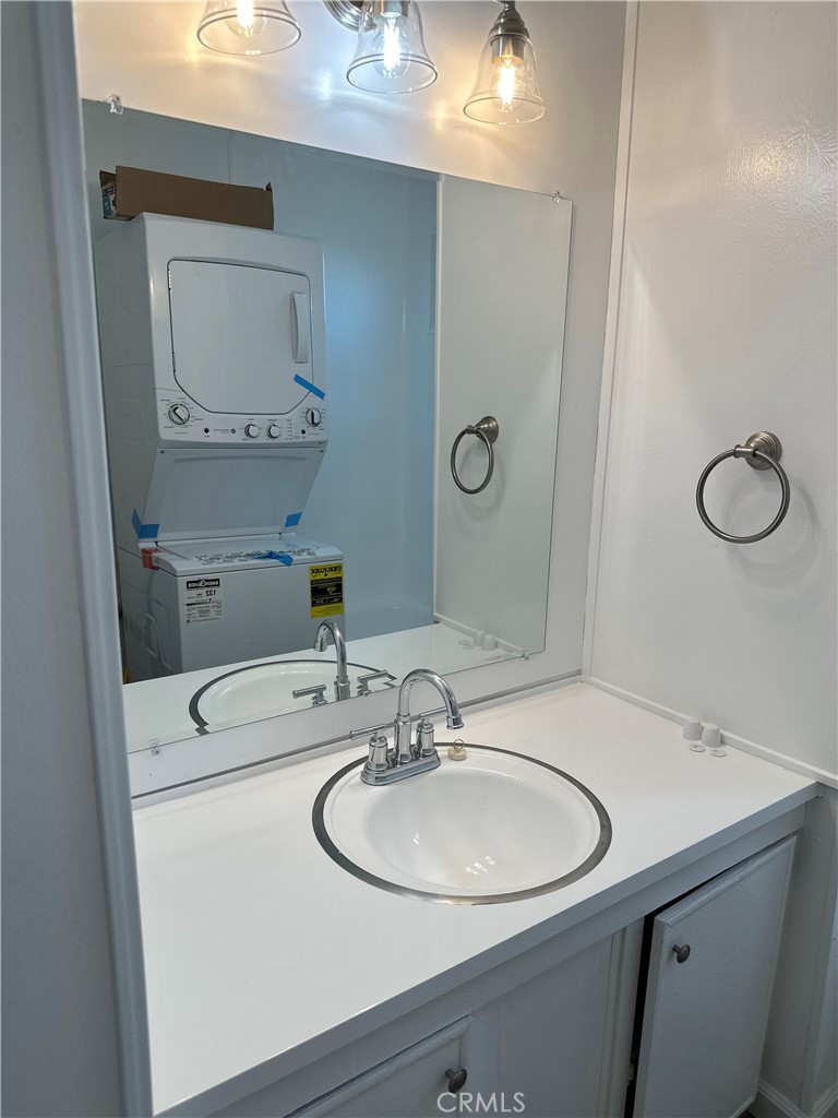 18131 Langlois Road D17