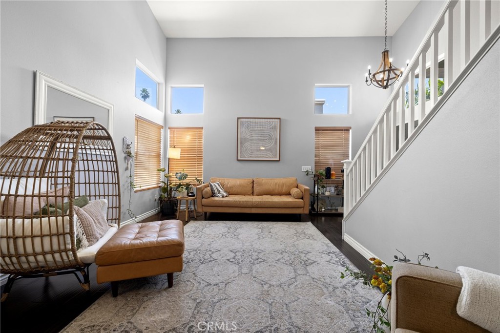 943 Miraflores Drive