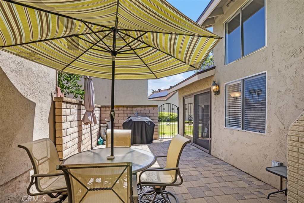 2910 Pinewood Court