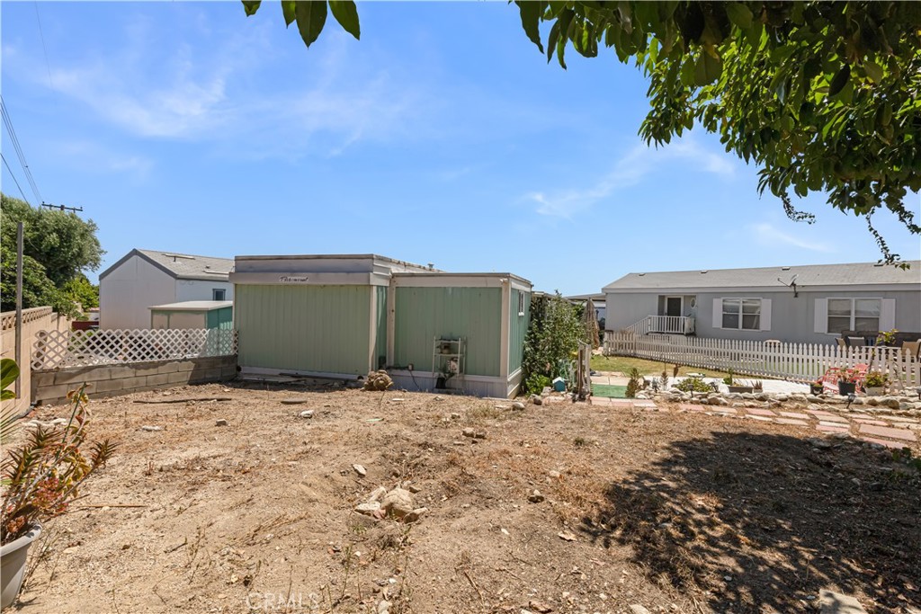 301 E Foothill Boulevard 28