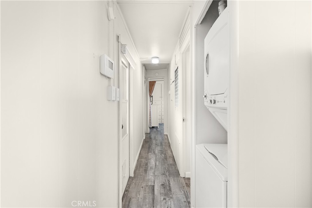 301 E Foothill Boulevard 28