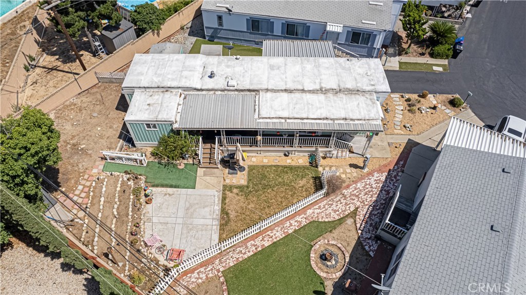 301 E Foothill Boulevard 28