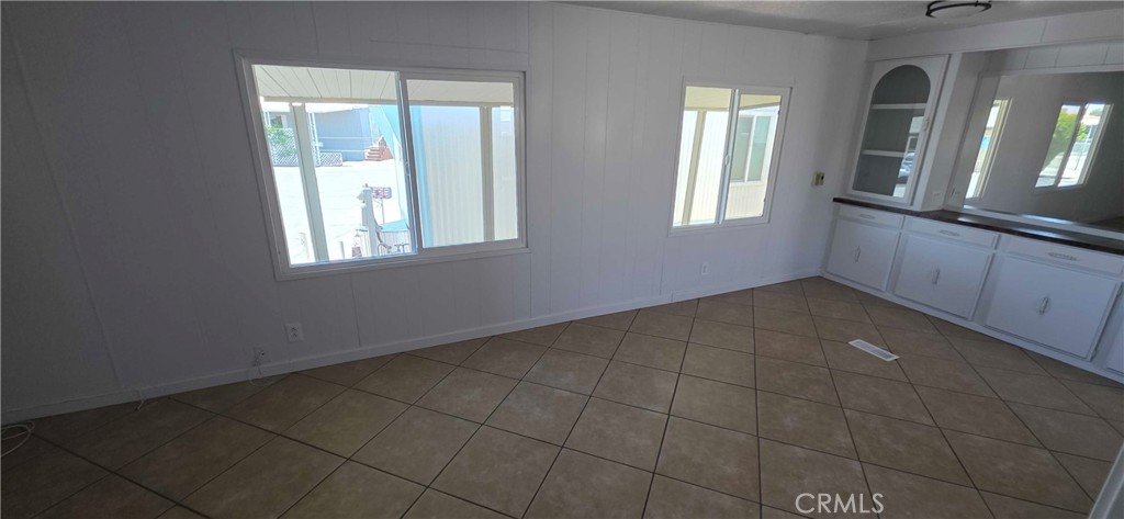 16473 Green Tree Boulevard 25