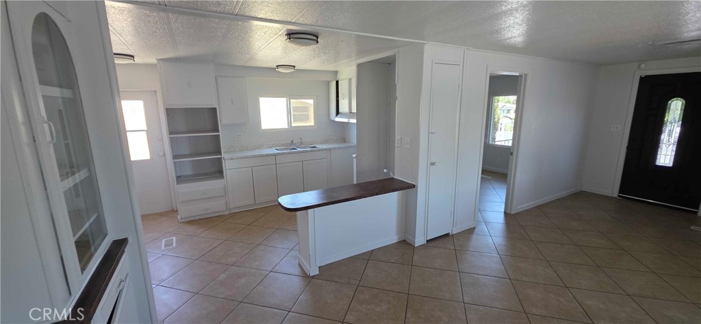 16473 Green Tree Boulevard 25