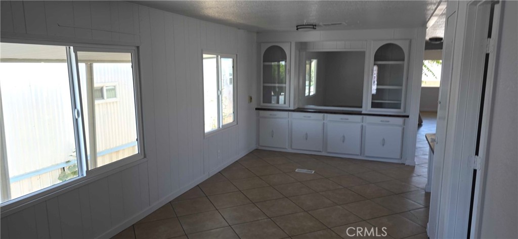 16473 Green Tree Boulevard 25