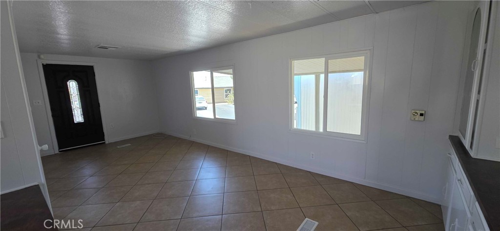 16473 Green Tree Boulevard 25