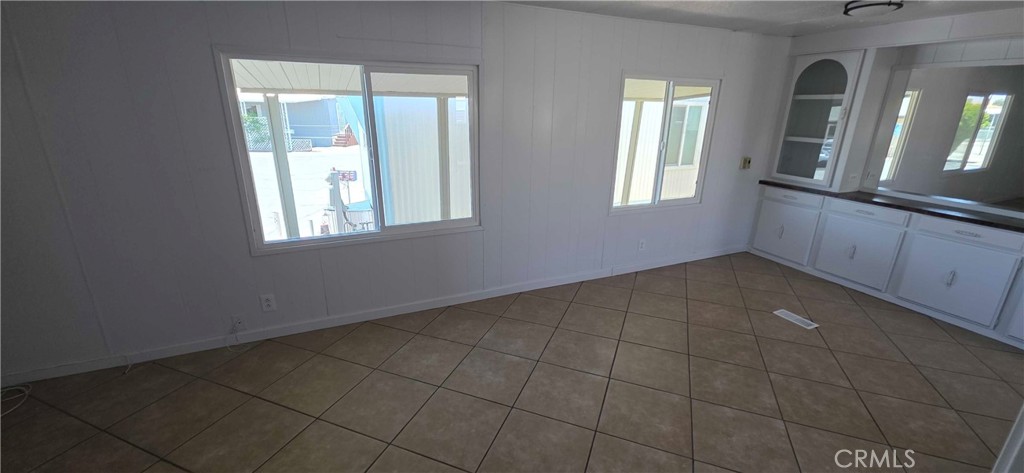 16473 Green Tree Boulevard 25