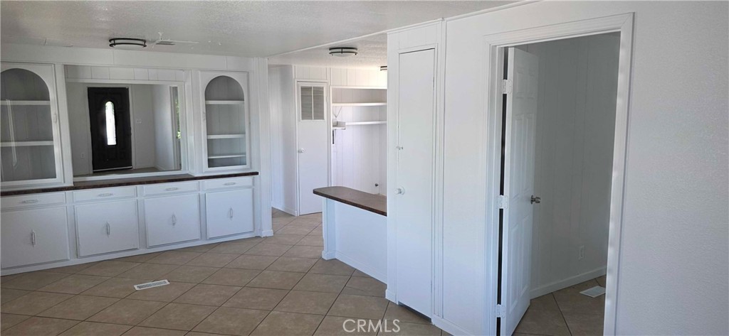 16473 Green Tree Boulevard 25