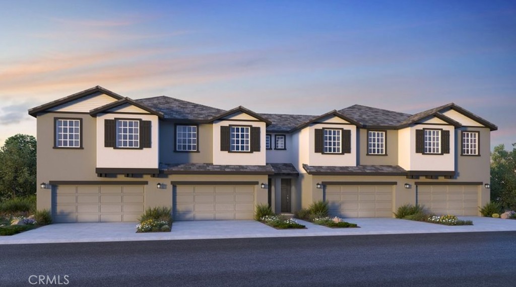 32915 MANHATTAN Avenue