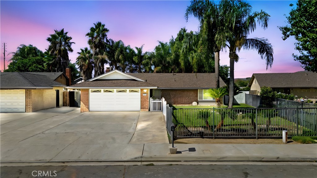 5130 Swallow Lane