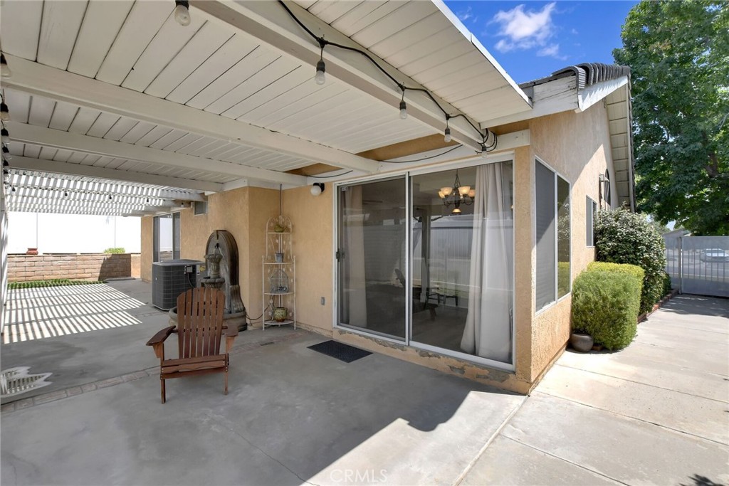 7564 Rock Crest Lane