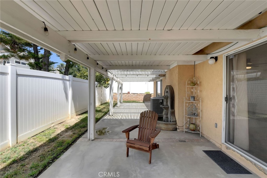 7564 Rock Crest Lane