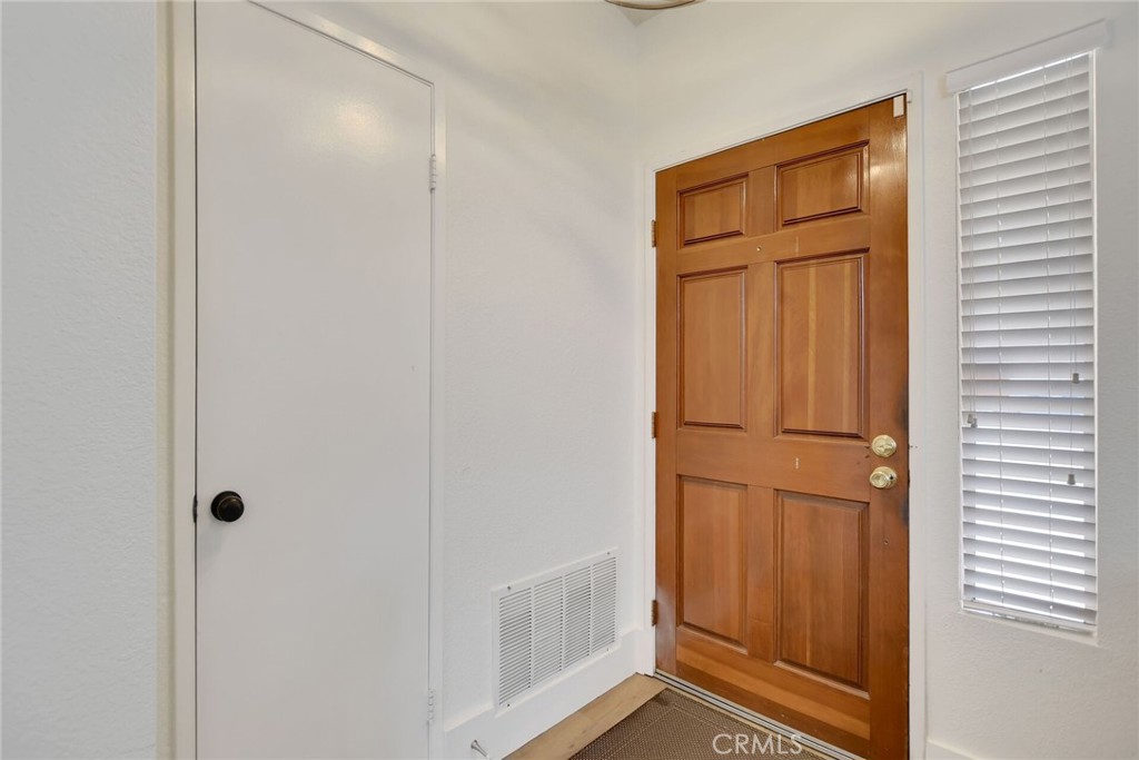 7564 Rock Crest Lane