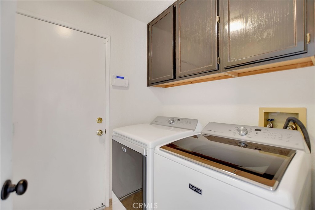 7564 Rock Crest Lane