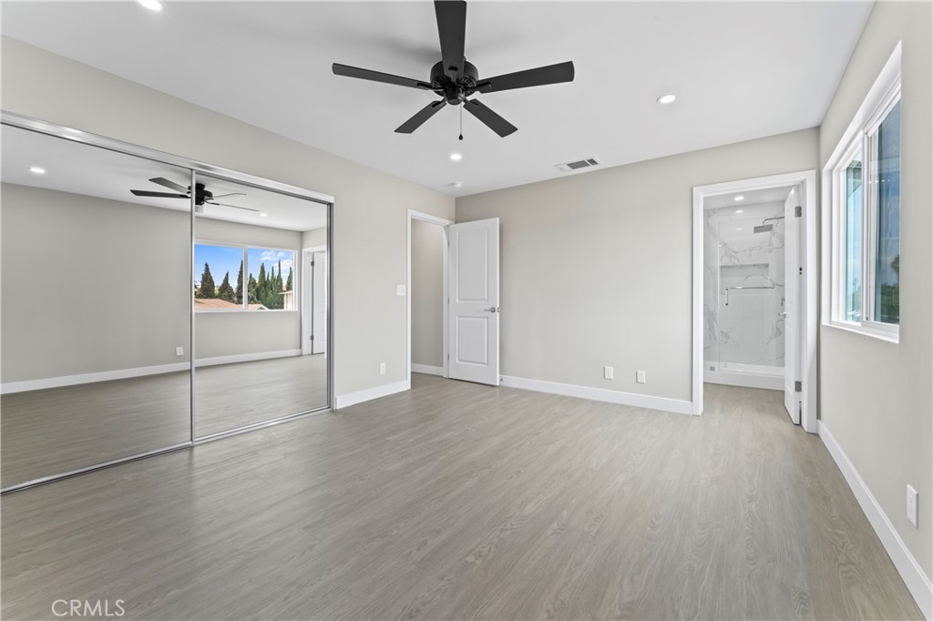 817 S Plymouth Place