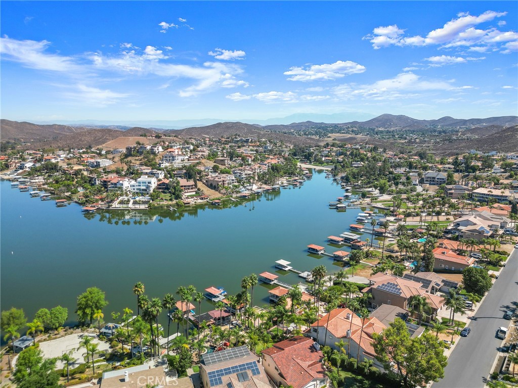 22658 Canyon Lake Drive N