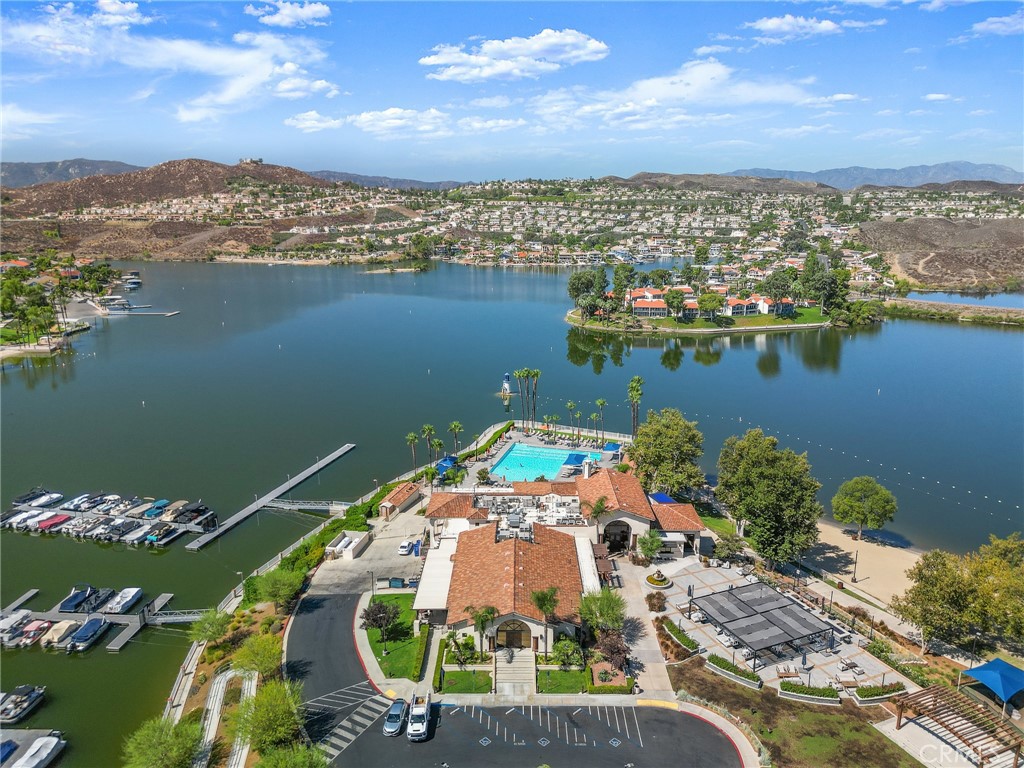 22658 Canyon Lake Drive N