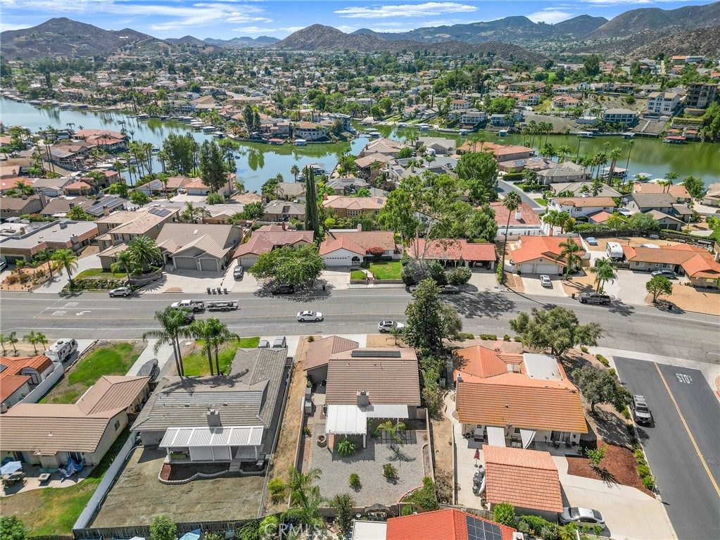 22658 Canyon Lake Drive N