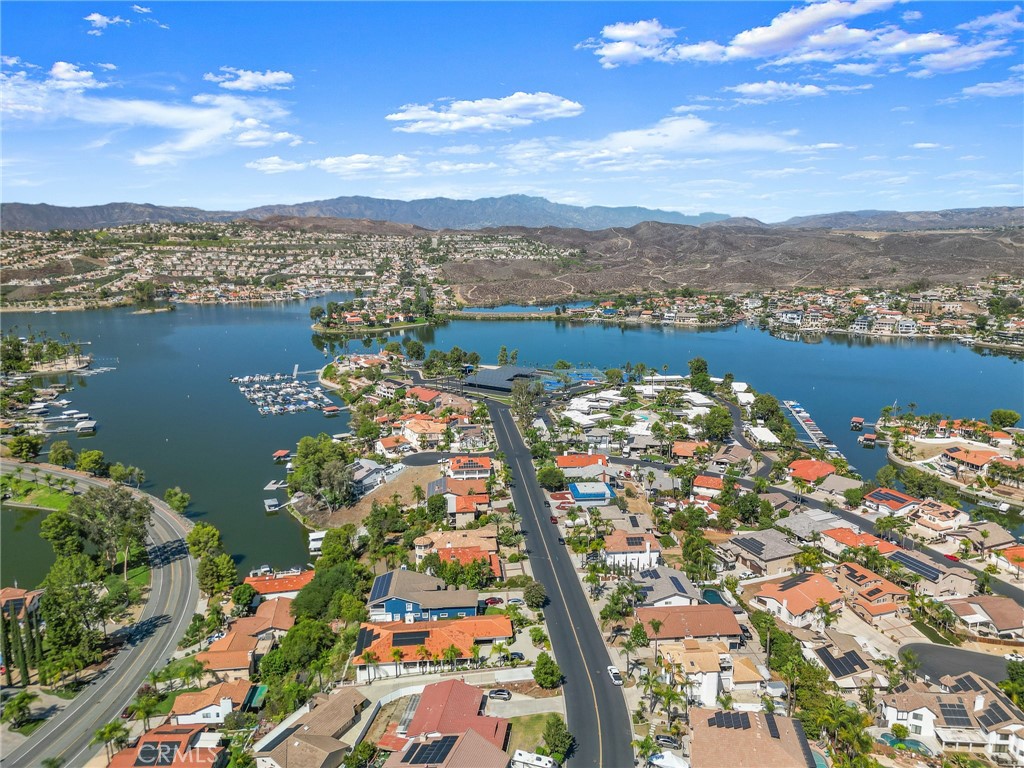 22658 Canyon Lake Drive N