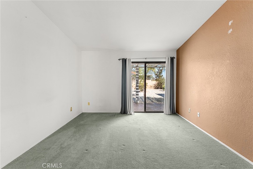 22658 Canyon Lake Drive N