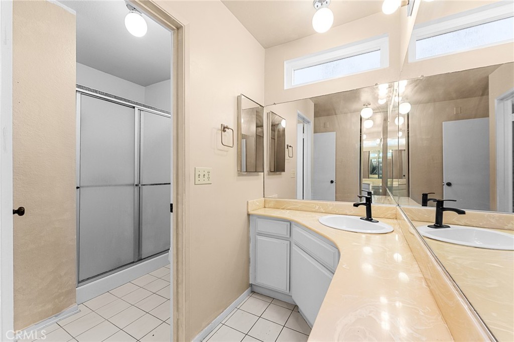 22658 Canyon Lake Drive N