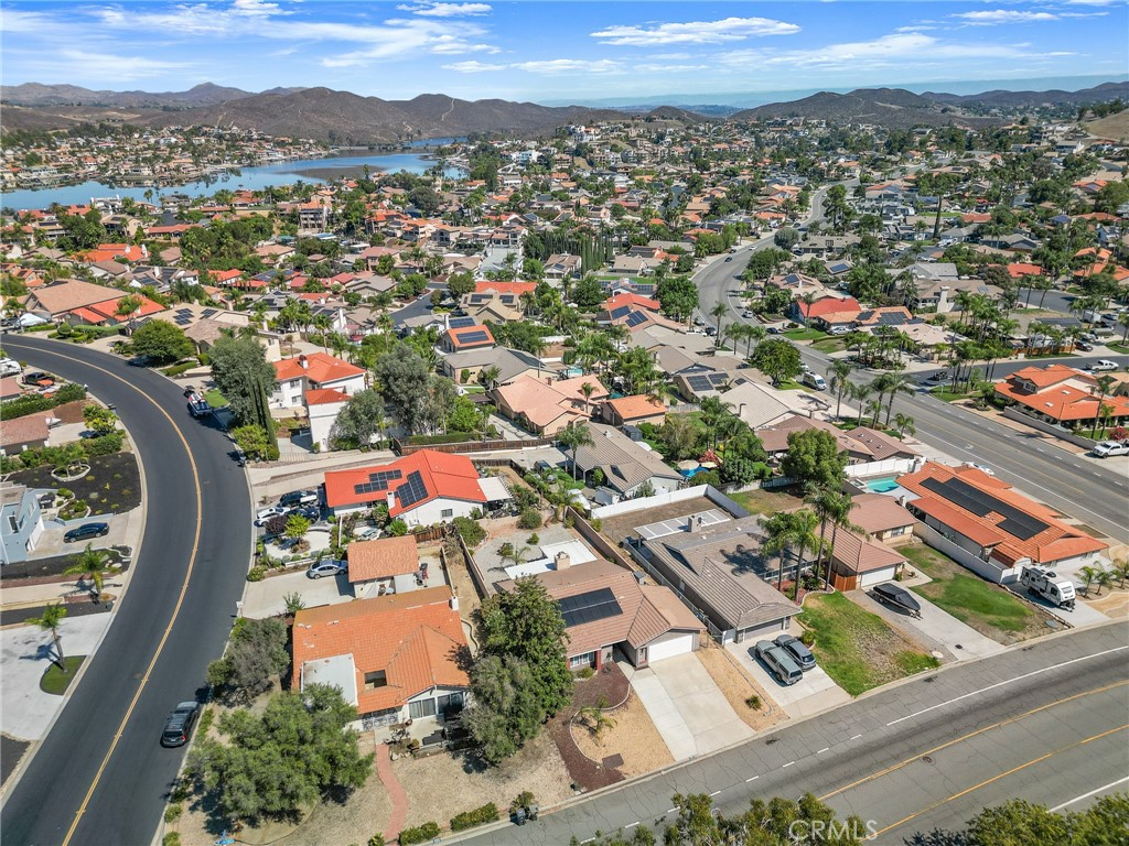 22658 Canyon Lake Drive N