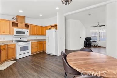 9080 Bloomfield Avenue 11