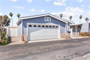 9080 Bloomfield Avenue 11