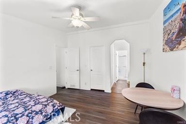 9080 Bloomfield Avenue 11