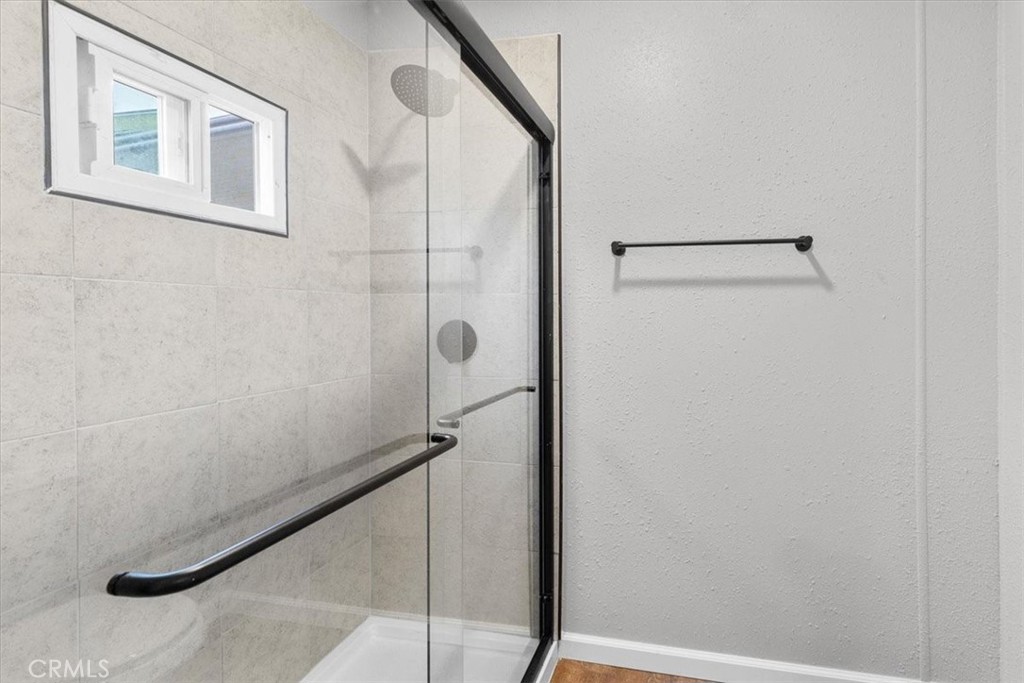 9080 Bloomfield Ave 79