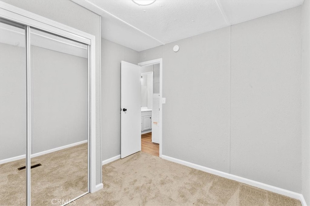 9080 Bloomfield Ave 79