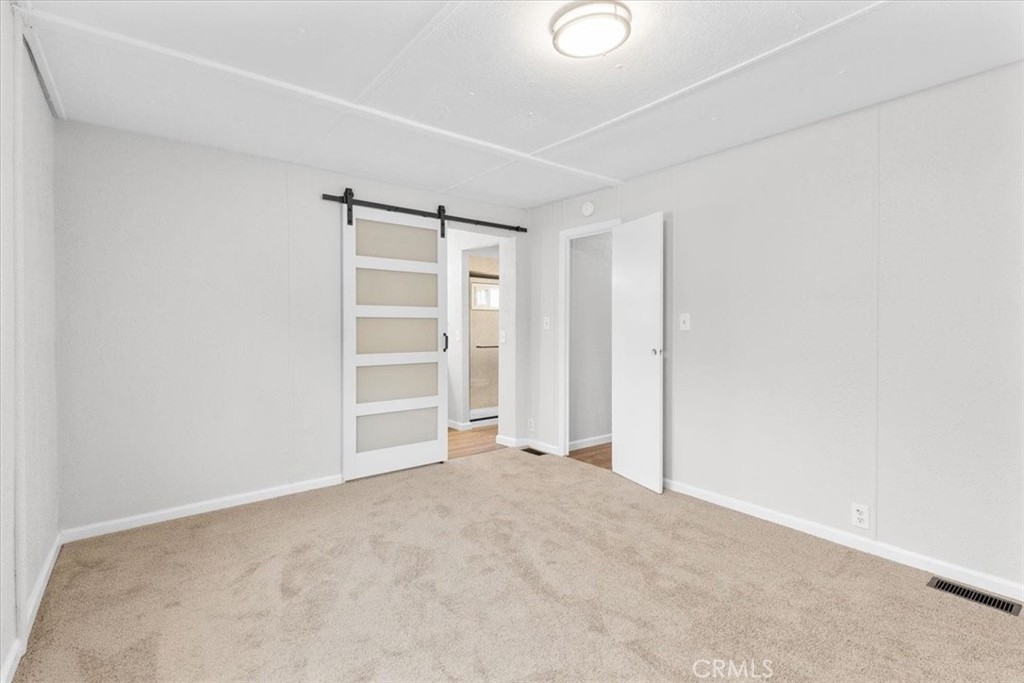 9080 Bloomfield Ave 79