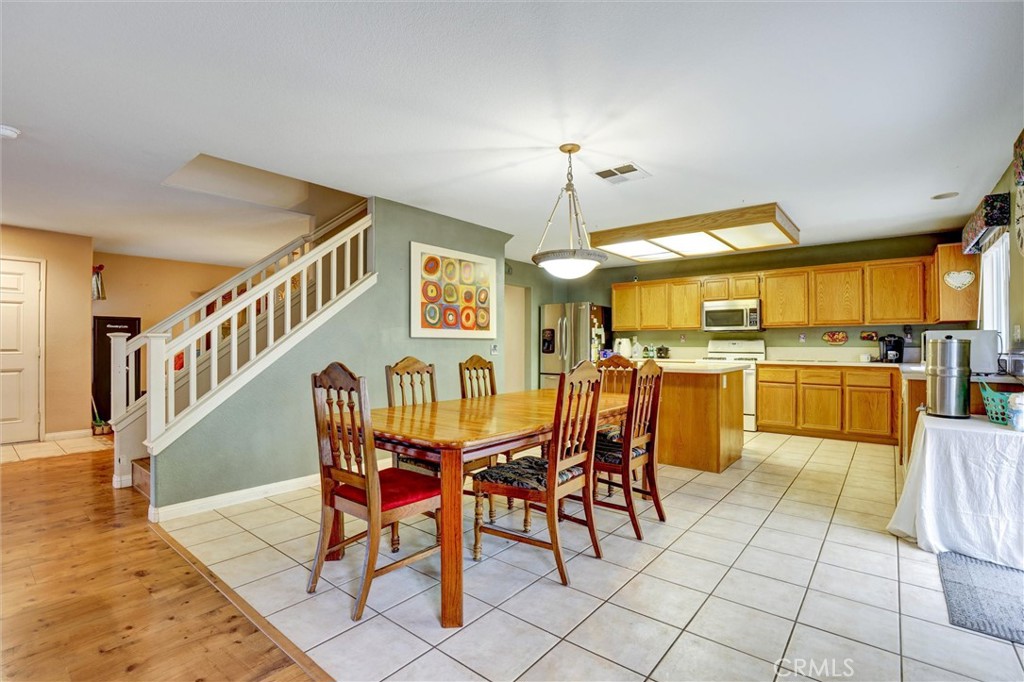 1140 Tabitha Way