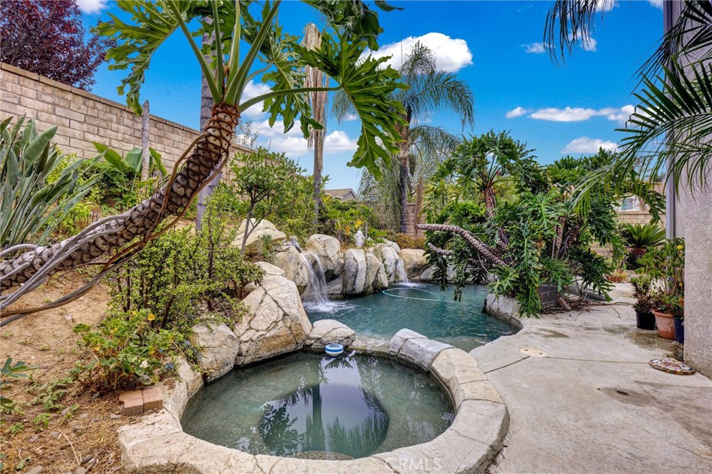 1140 Tabitha Way