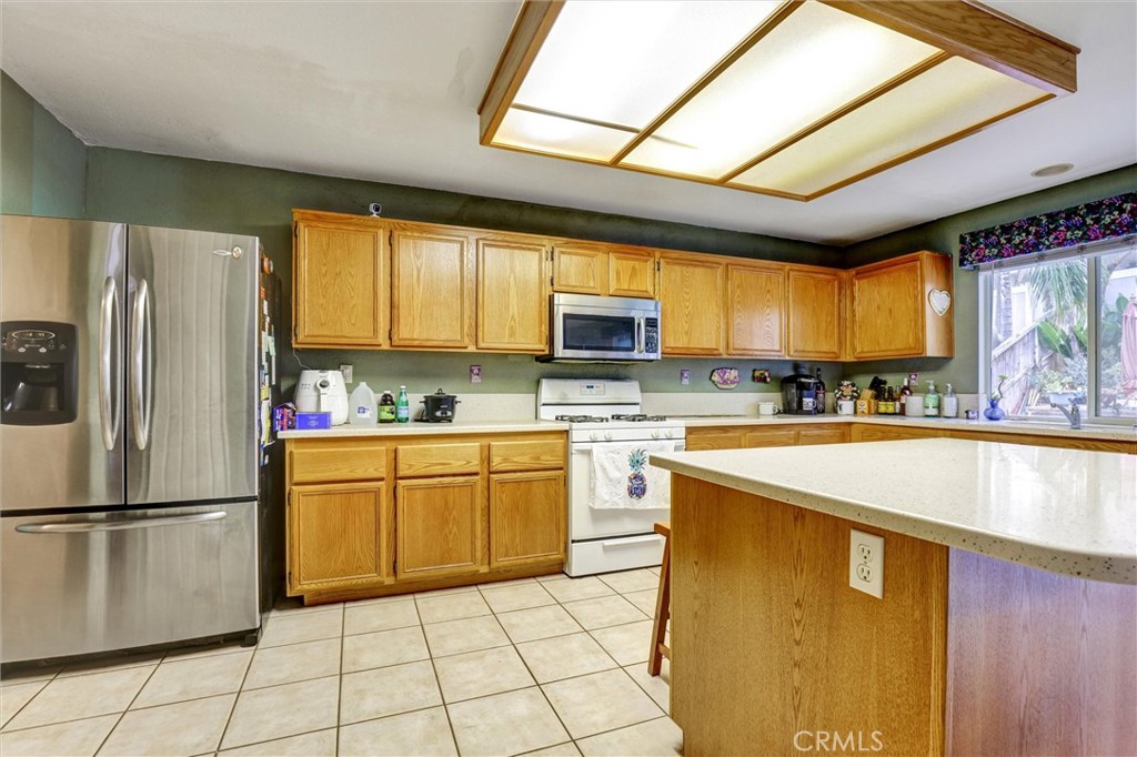 1140 Tabitha Way