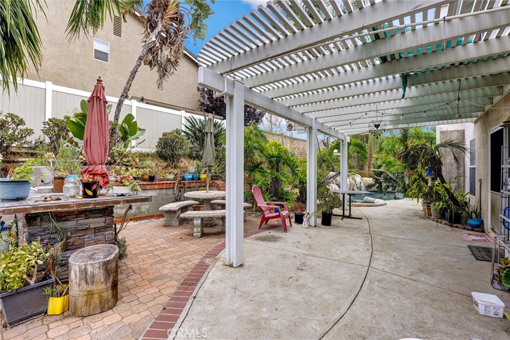 1140 Tabitha Way